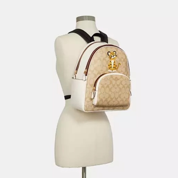 NWT COACH Backpack In Signature Canvas With Tiger